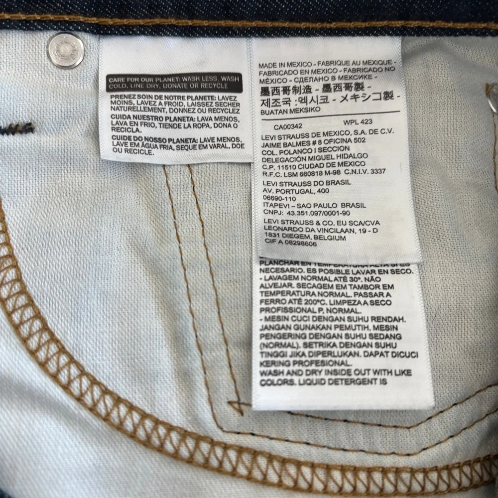 Men’s Levi 502 jeans, 38x32 - Picture 5 of 5